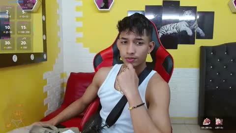 jose_sexycumm online show from January 13, 8:02 pm