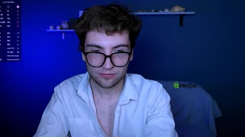 joseph_bear_ online show from November 7, 8:12 pm