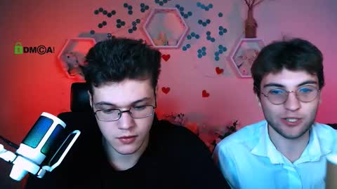 joseph_bear_ online show from October 17, 7:51 pm