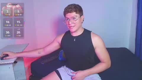 JOSEPH BROWN online show from July 10, 8:54 pm