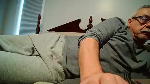 josephgr2021 online show from February 8, 10:47 pm