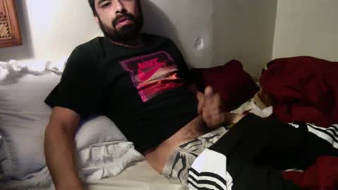 josephs1990 online show from December 21, 5:47 am