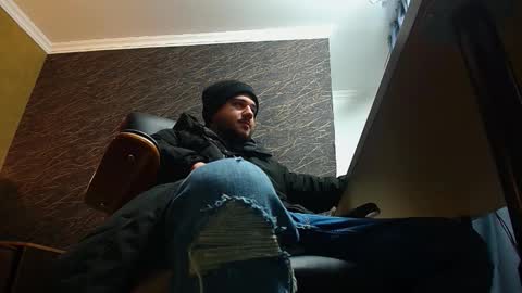 JoshKnight online show from December 14, 5:58 am