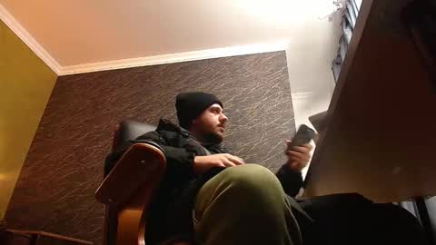 JoshKnight online show from December 17, 5:47 am