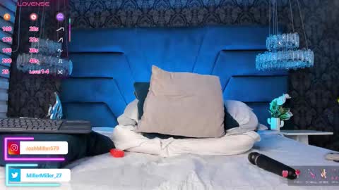 Snapshot of joshmiller___ chatting on October 19, 5:34 am joshmiller___ online show from October 19, 5:34 am