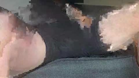 jshrizz online show from April 17, 8:17 am