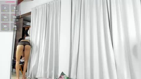 Joshua Sanz  online show from October 6, 4:39 am