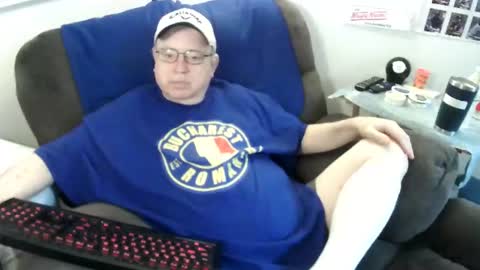 jpmel99 online show from August 1, 11:04 pm