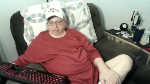 jpmel99 online show from April 18, 11:37 pm