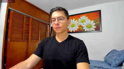 Snapshot of jriizh chatting on September 15, 12:13 am Cristian- tellme Criis online show from September 15, 12:13 am