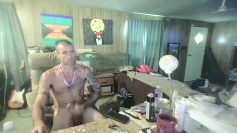 jrizzle1111 online show from June 10, 5:35 pm