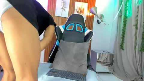 juan_contreras7 online show from September 29, 11:41 am