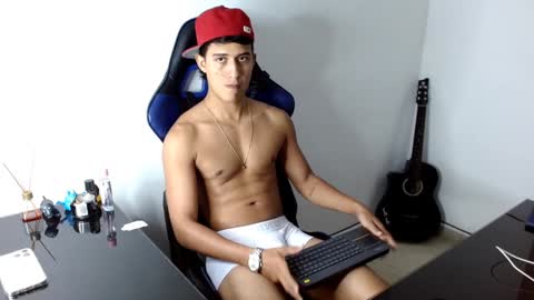 Snapshot of juan_da01 chatting on January 17, 3:12 am JuanDa online show from January 17, 3:12 am