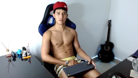 Snapshot of juan_da01 chatting on January 13, 3:45 am JuanDa online show from January 13, 3:45 am