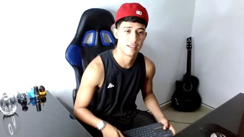 Snapshot of juan_da01 chatting on December 13, 2:10 am JuanDa online show from December 13, 2:10 am