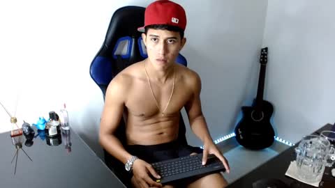Snapshot of juan_da01 chatting on January 15, 3:33 am JuanDa online show from January 15, 3:33 am