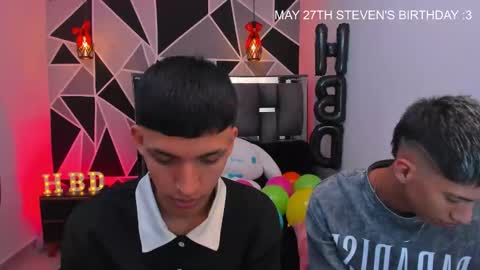 JuanSteven online show from May 27, 2:41 am