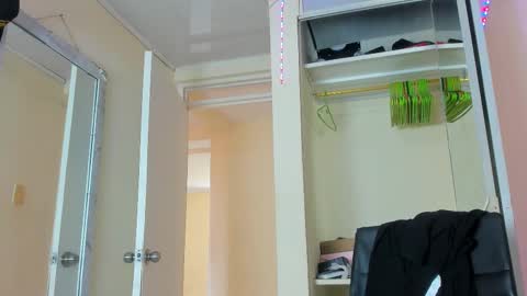 Juan Esteban online show from September 14, 4:53 pm