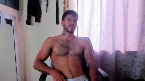 Juan Esteban online show from December 31, 1:19 pm