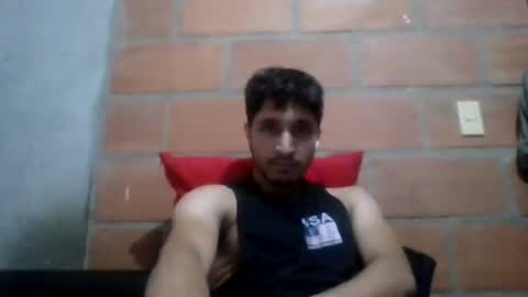 Snapshot of juanc23_371 chatting on January 15, 1:34 am juanc23_371 online show from January 15, 1:34 am