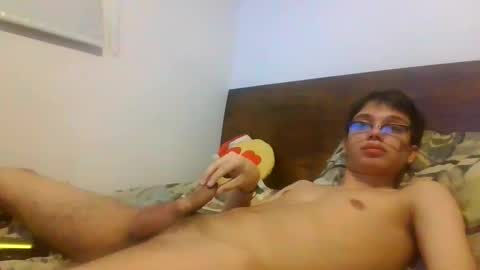 juanvelasquezz online show from February 13, 6:30 am