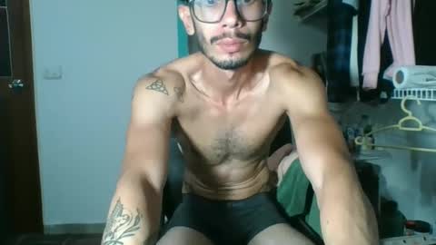 Julfigo online show from December 6, 11:14 pm