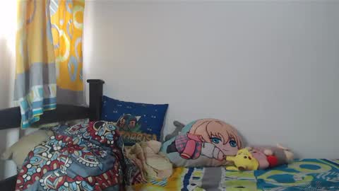 Julfigo online show from March 12, 6:11 pm