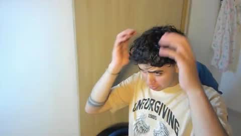 julian billy online show from November 3, 7:23 am