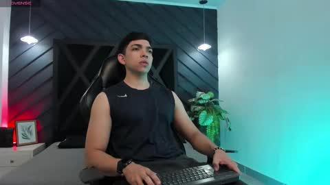 JULIAN  online show from January 12, 11:25 am