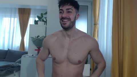 JulianRoyce online show from February 9, 1:49 pm