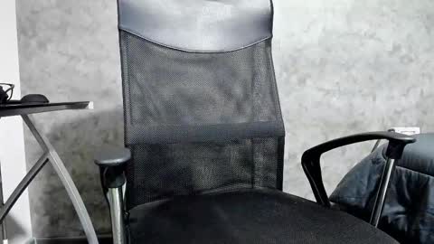 Julian online show from October 1, 12:31 pm