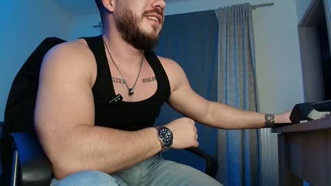 JULiUS   online show from December 23, 11:17 pm