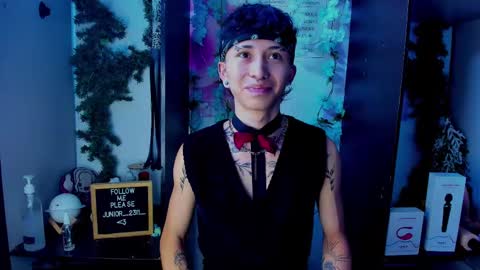 Snapshot of juniior0_0 chatting on March 11, 7:36 pm Junior online show from March 11, 7:36 pm