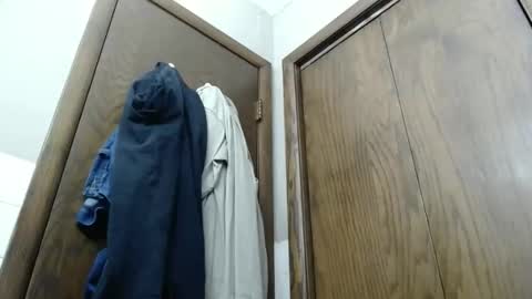 Dave online show from February 14, 2:23 pm