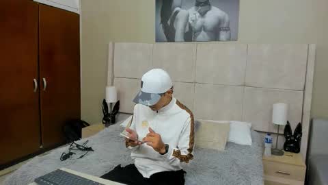 Jupiter online show from December 5, 5:42 pm