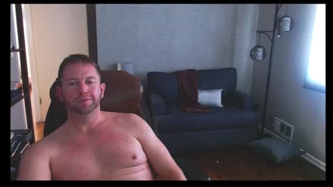 JustVibin online show from January 8, 7:45 pm