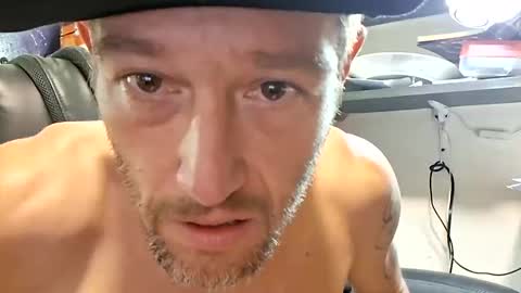 jusntym online show from September 23, 12:32 am