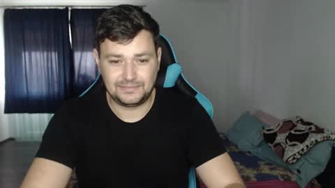 Alex online show from December 4, 11:30 am