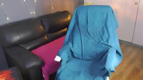 just_gay_ online show from February 17, 2:04 pm