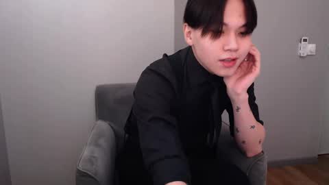 just_gay_ online show from February 21, 5:24 am