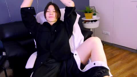 just_gay_ online show from February 5, 1:11 pm