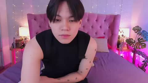 just_gay_ online show from March 8, 1:12 pm