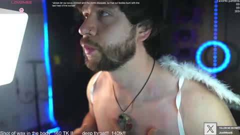 Snapshot of just_your_dreamboy chatting on October 11, 11:42 pm Maxi online show from October 11, 11:42 pm