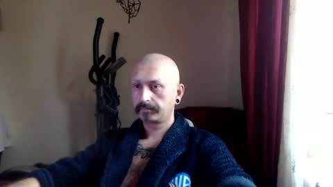 justedi online show from August 3, 12:33 pm