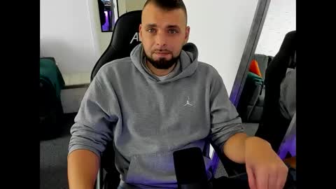 justforfunchriss online show from November 3, 11:58 am