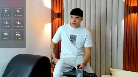 Justin online show from November 14, 1:12 pm