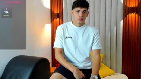 Justin online show from November 1, 11:47 am