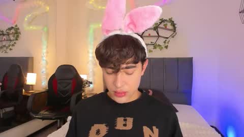 Justin online show from February 28, 11:31 am