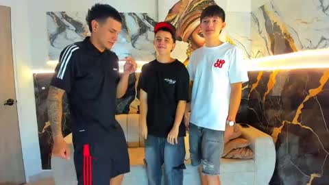 justingtime21 online show from June 1, 9:26 pm