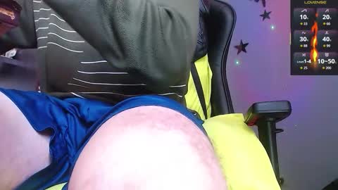 Justinsc online show from January 14, 6:33 pm